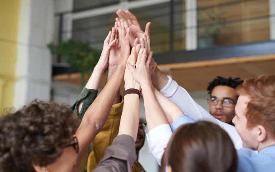 Pros & Cons of Teamwork | Exacta Solutions
